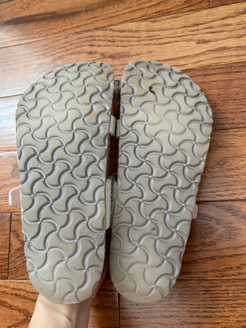 Birkenstock Women's Mayari Synthetics Sandal Sz 38/ 7 - Picture 9 of 9
